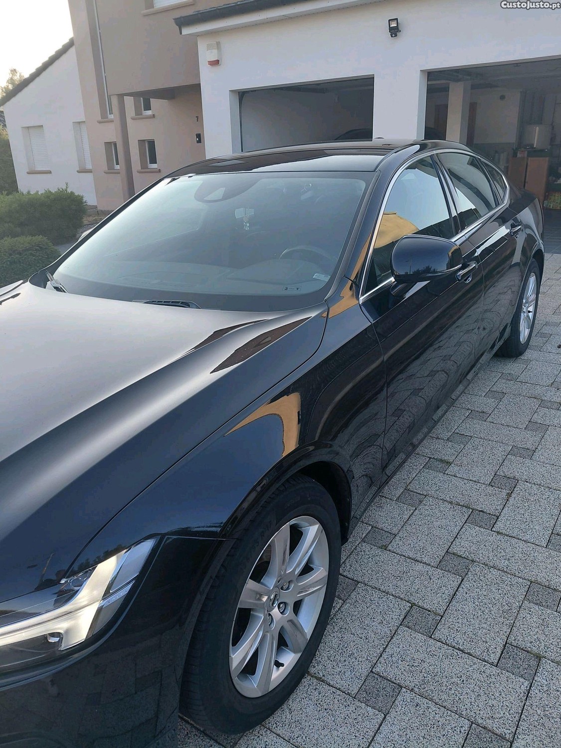 Volvo S90 sedan — fotografia 5
