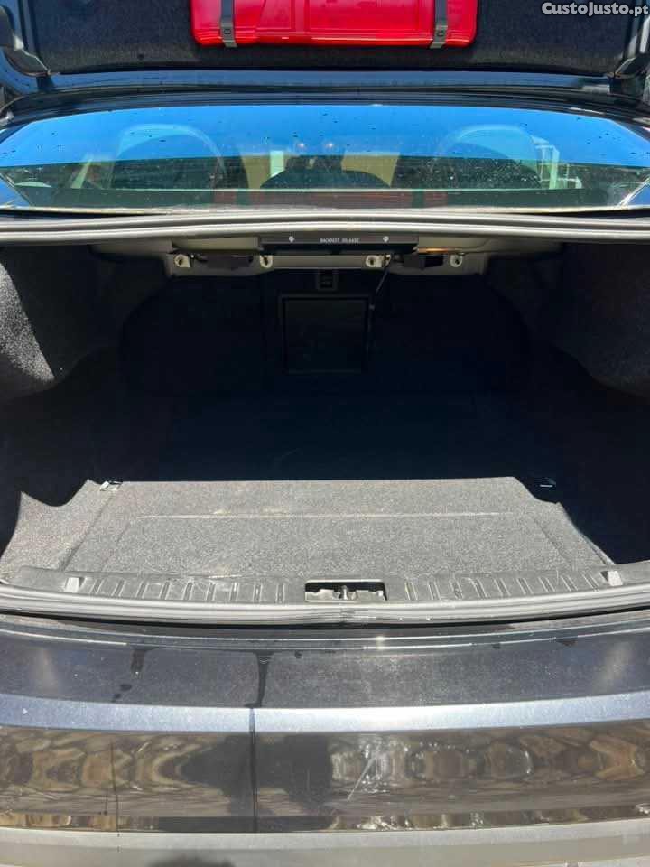 Volvo S60 D2 — fotografia 4