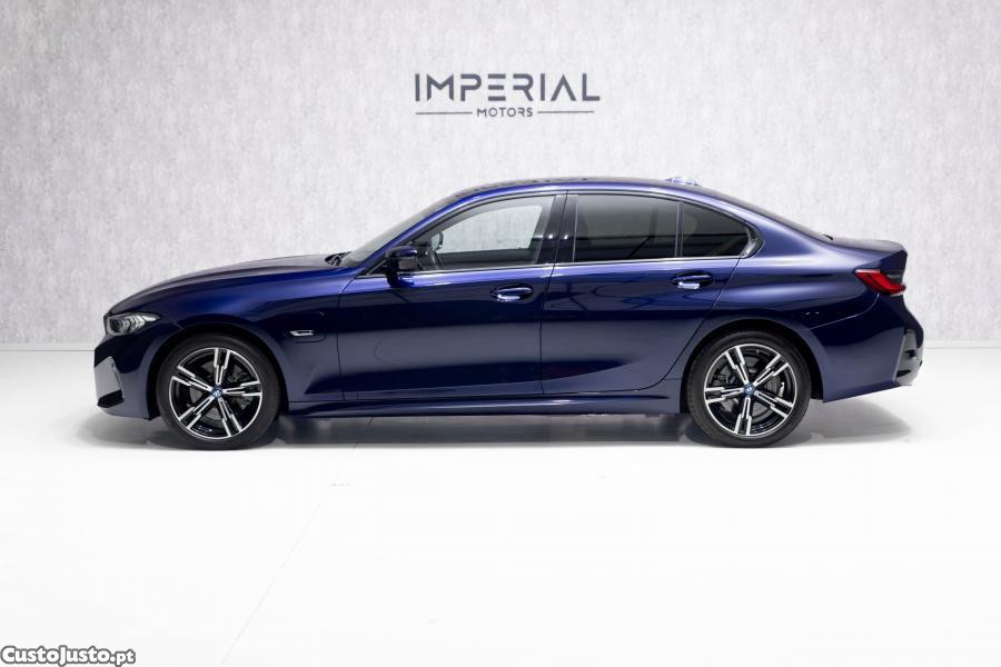 BMW 320 e Pack Desportivo M — fotografia 22