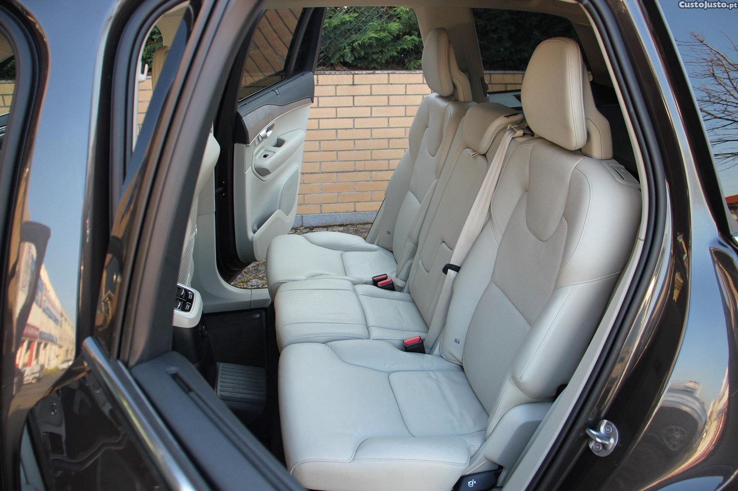 Volvo XC 90 2.0 T8 PHEV Plus Bright AWD — fotografia 6