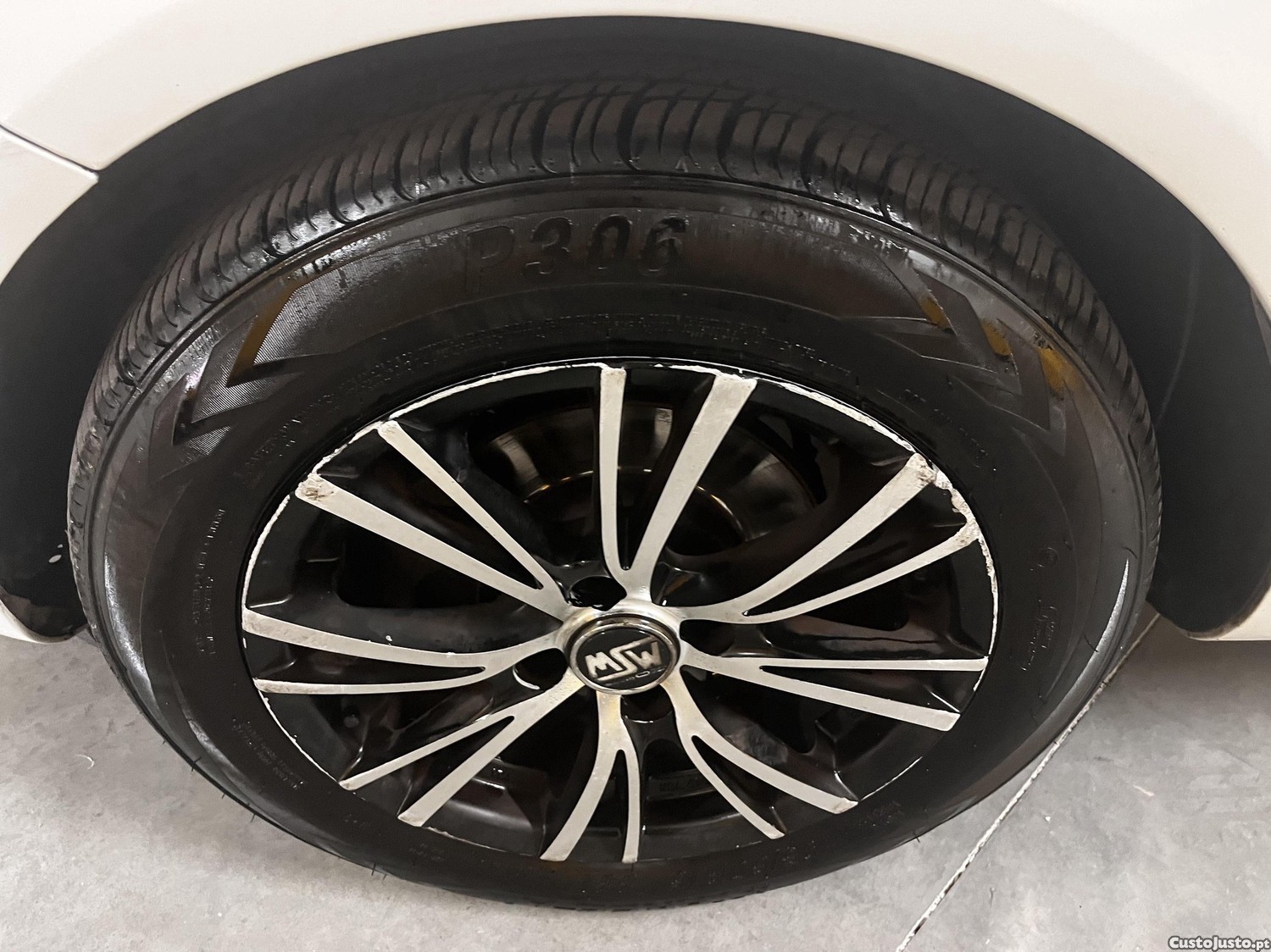 Opel Corsa 1.3 cdti 5 Lugares — fotografia 5