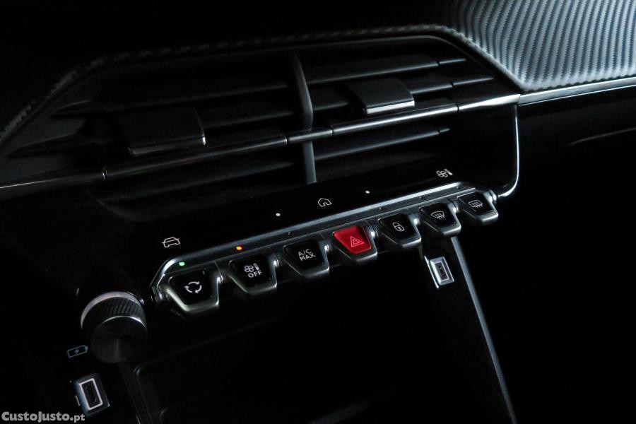 Peugeot 208 1.2 PureTech Active — fotografia 7
