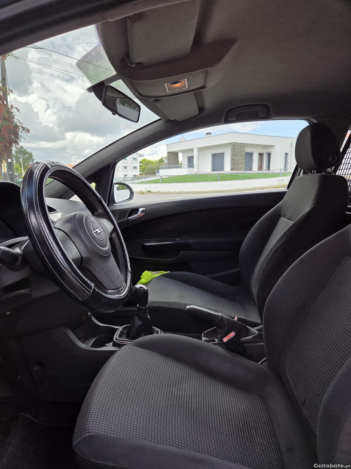 Opel Corsa 1.3 CDTI — fotografia 6