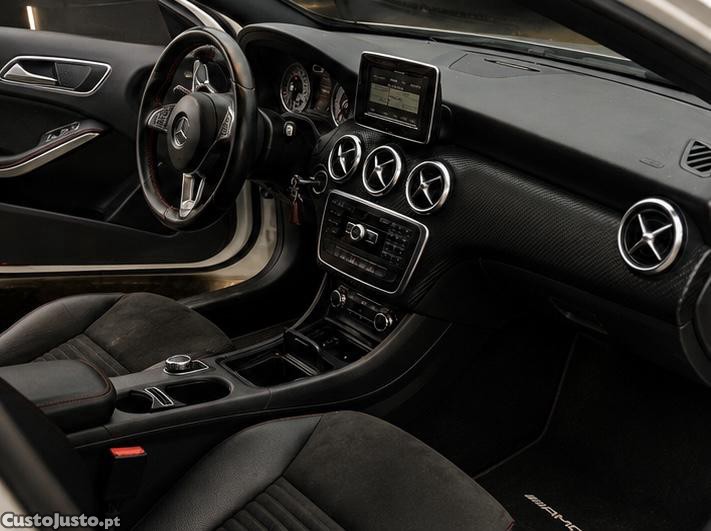 Mercedes-Benz A 180 AMG — fotografia 2