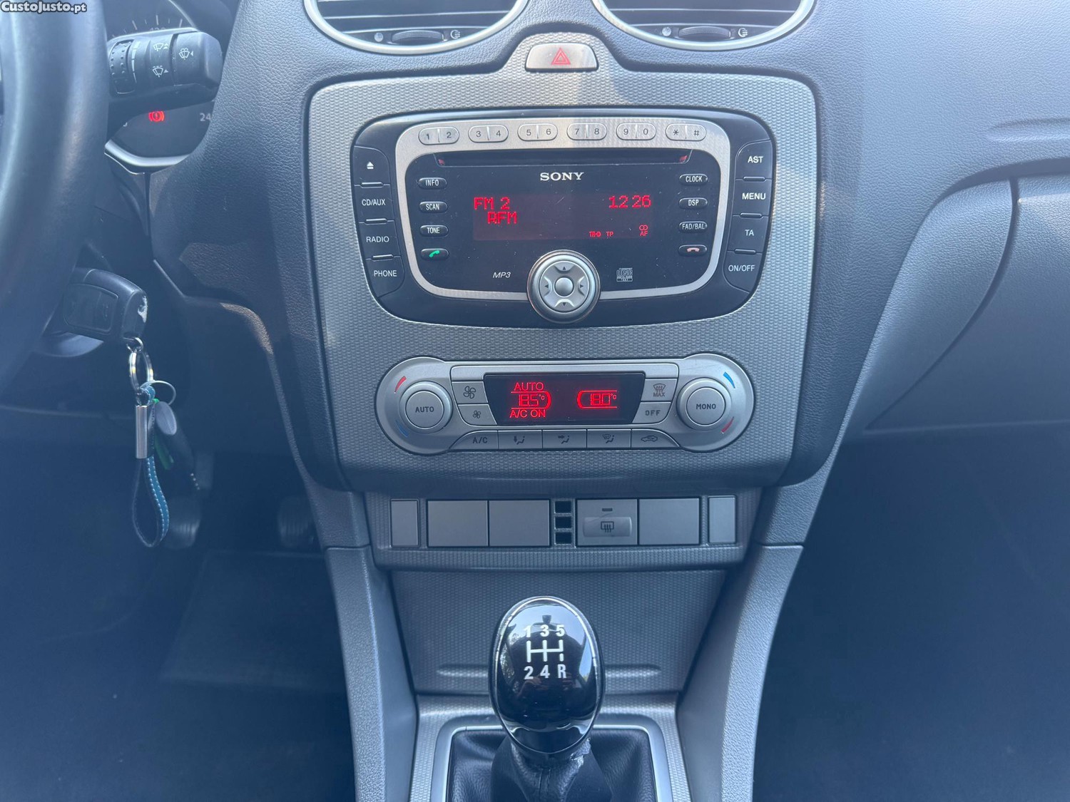 Ford Focus 1.6 TDCI 90 Cv Titanium — fotografia 3