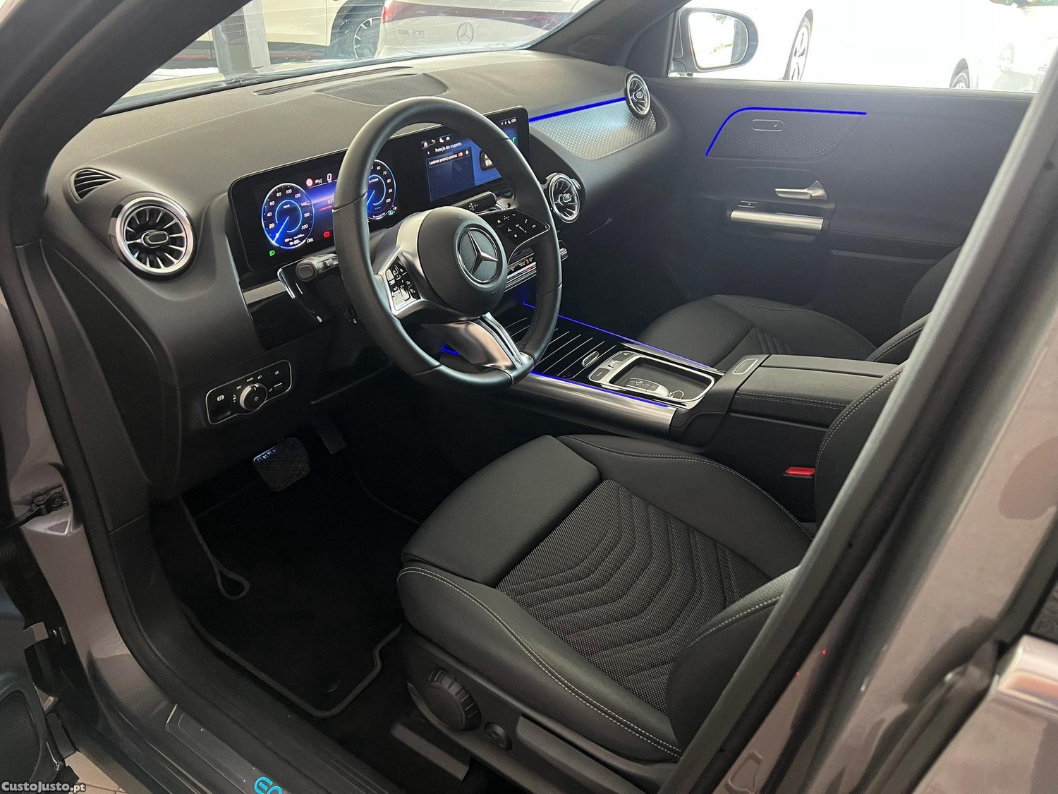 Mercedes-Benz EQA Progressive — fotografia 17