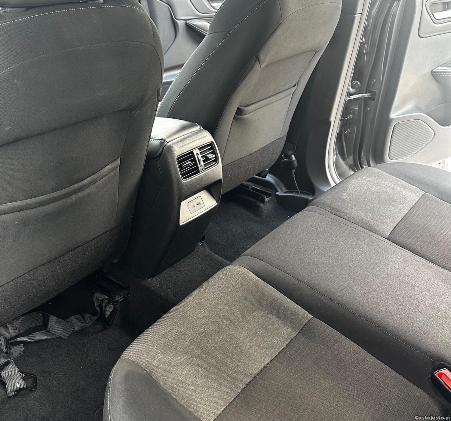 Nissan Qashqai J12 1.3 DIG-T MILD HYBRID N-CONNECTA — fotografia 4