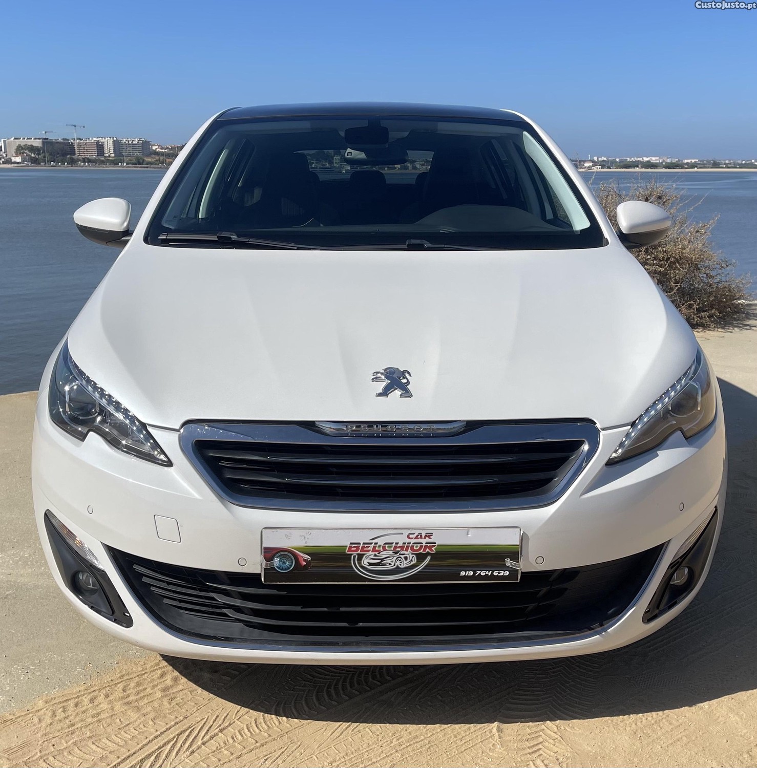 Peugeot 308 E-THP Feline — fotografia 9