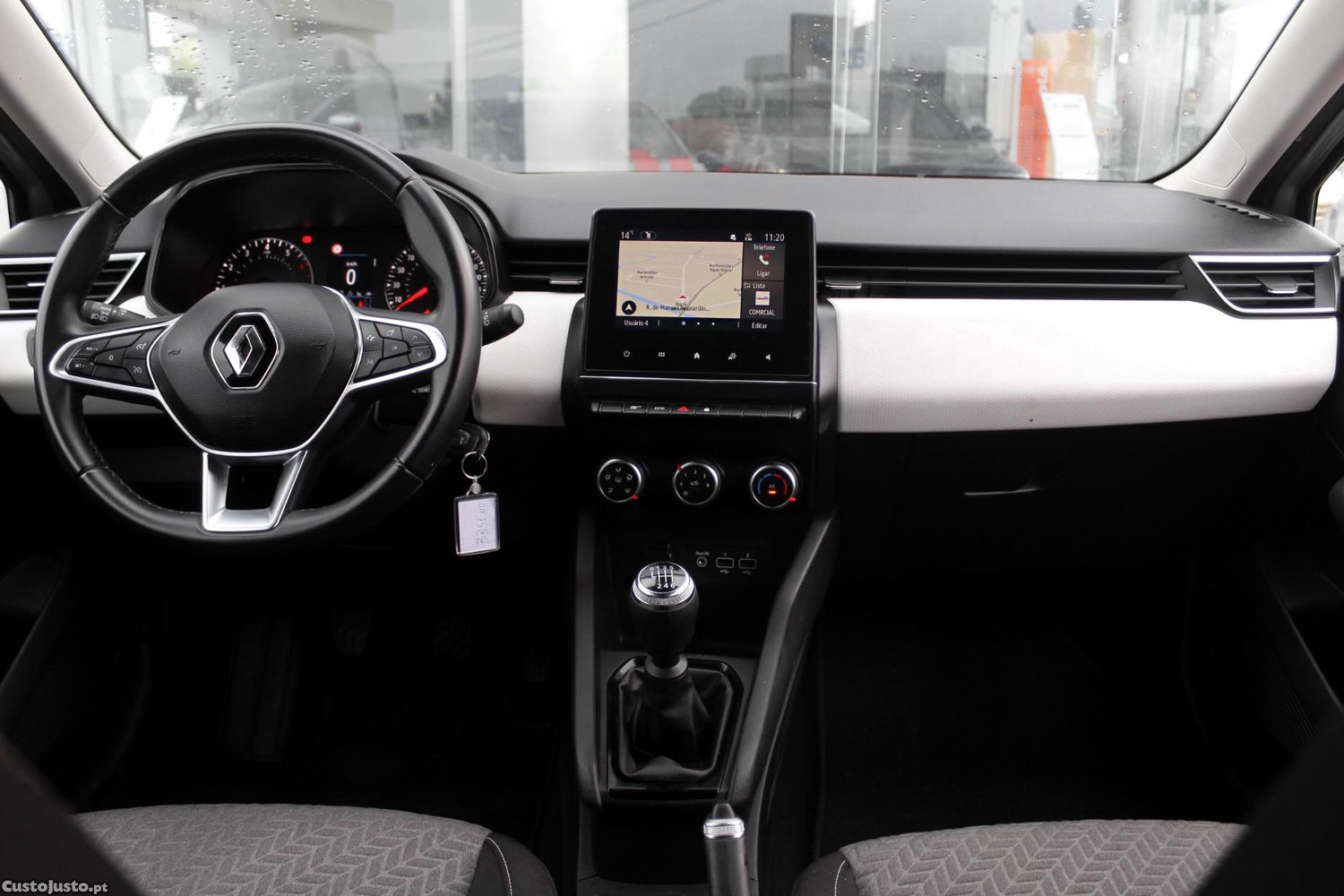 Renault Clio 1.0 TCe Evolution — fotografia 9