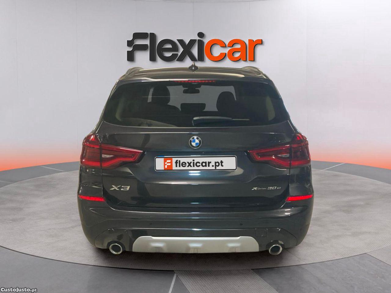 BMW X3 30 e xDrive XLine — fotografia 19