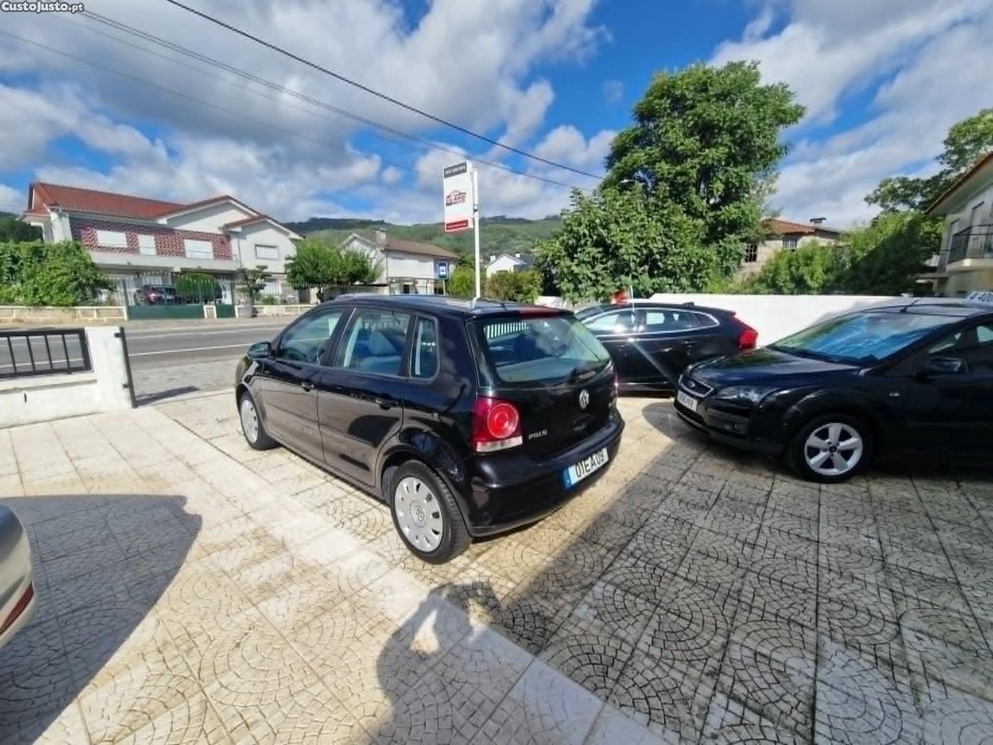 Volkswagen Polo 1.2 Trendline — fotografia 15