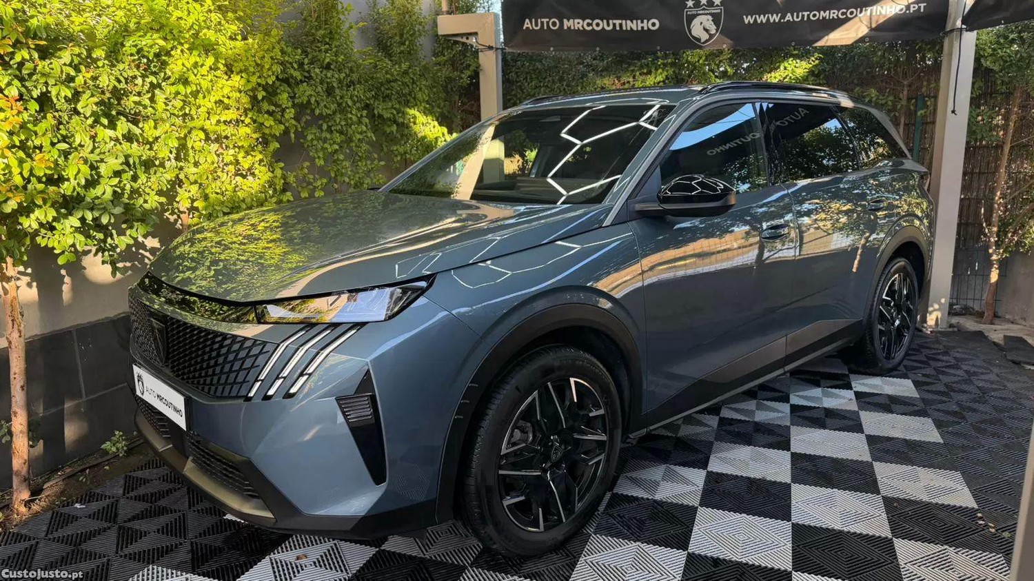 Peugeot 5008 1.2 hybrid allure e-dcs6 — fotografia 16