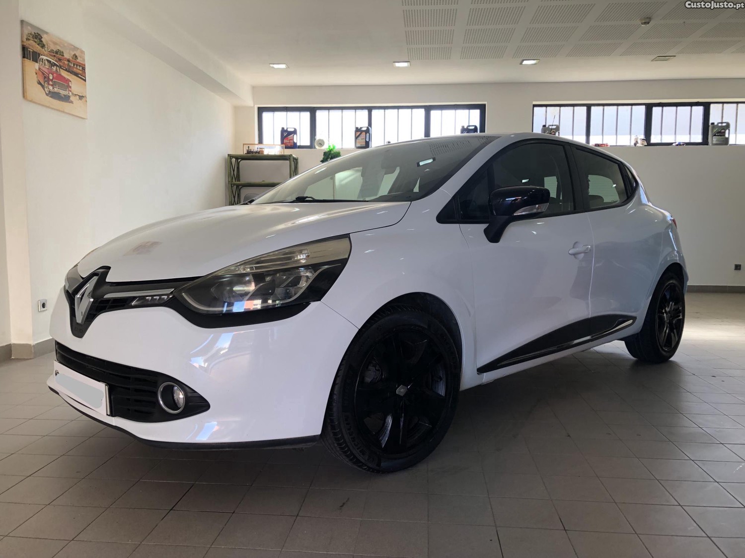 Renault Clio Confort — photo 2