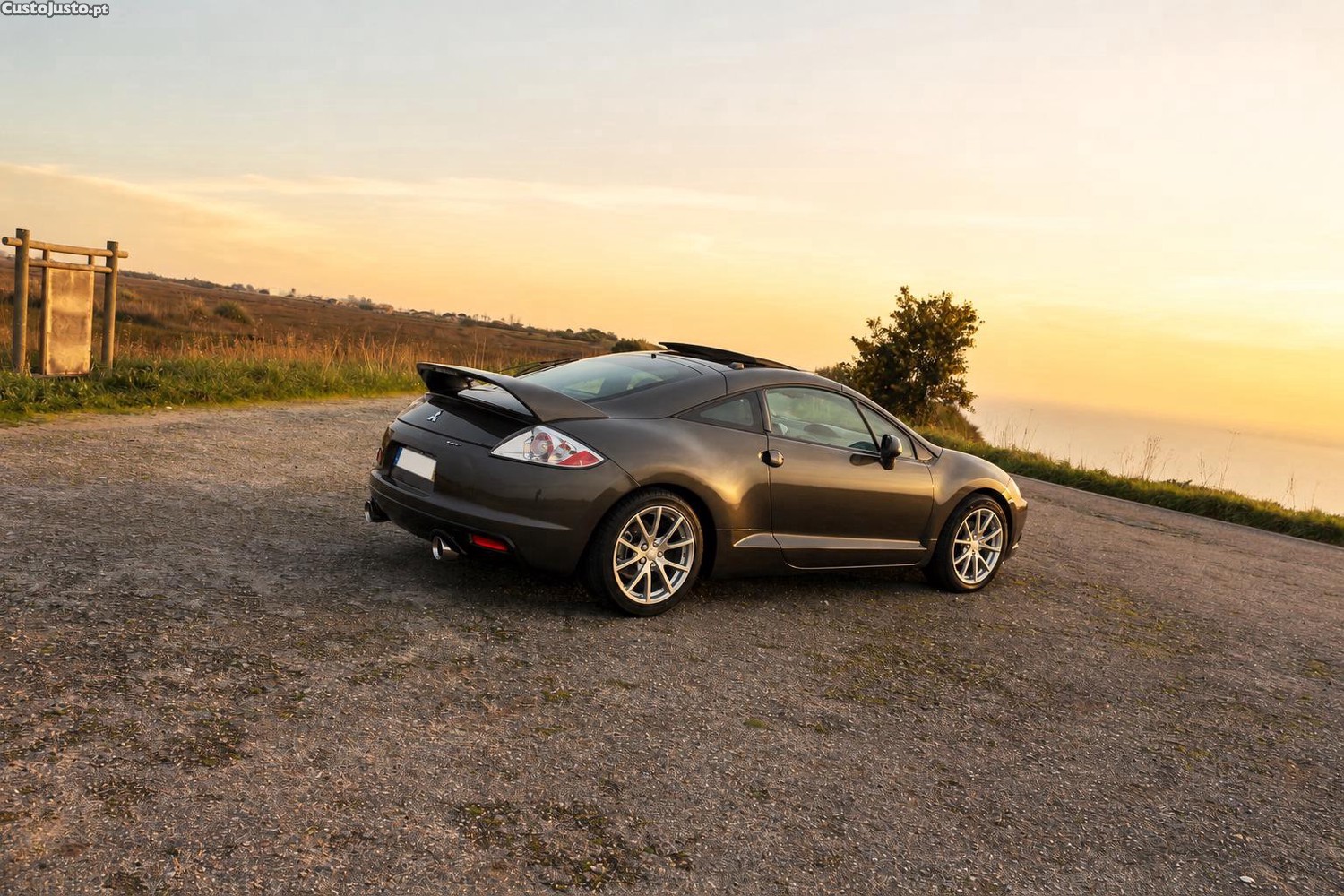 Mitsubishi Eclipse 2.4 SE — fotografia 8