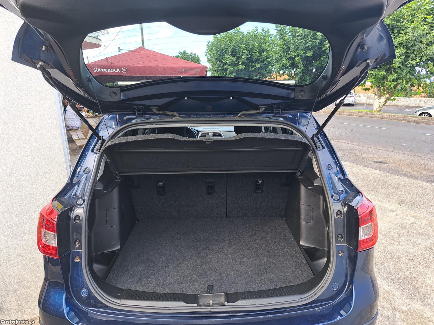 Suzuki SX4 Hybrid — fotografia 4