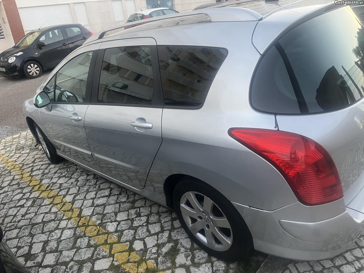 Peugeot 308 SW — fotografia 5