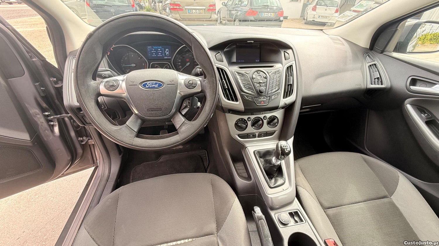 Ford Focus 1.6 TDCI de 2012 — fotografia 7