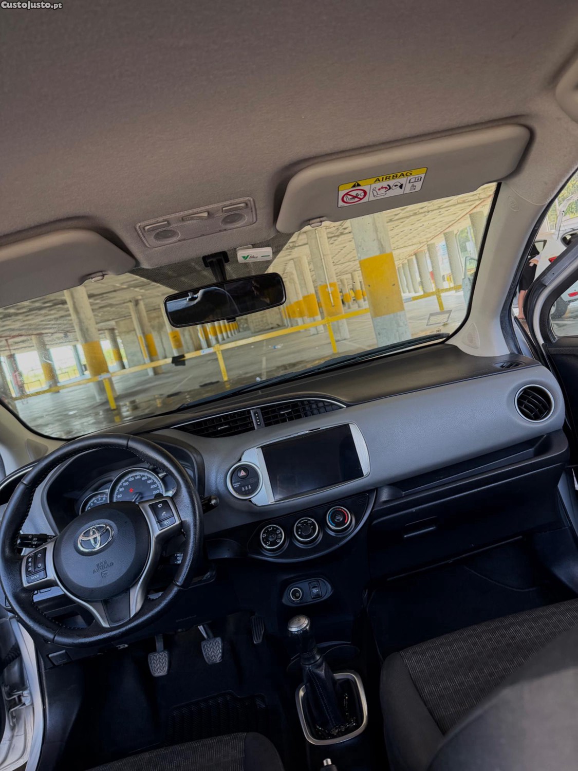 Toyota Yaris 1.0 VVT-i — fotografia 7