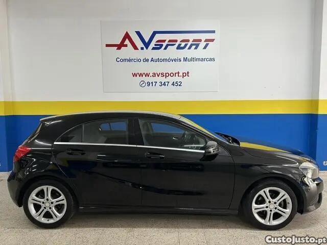 Mercedes-Benz A 160 d Urban Aut. — fotografia 18