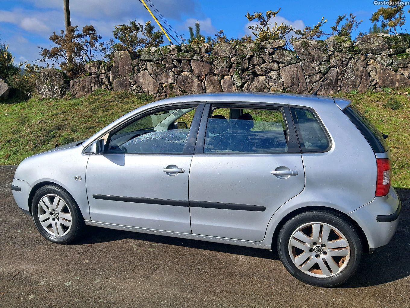 Volkswagen Polo 5 portas — fotografia 3