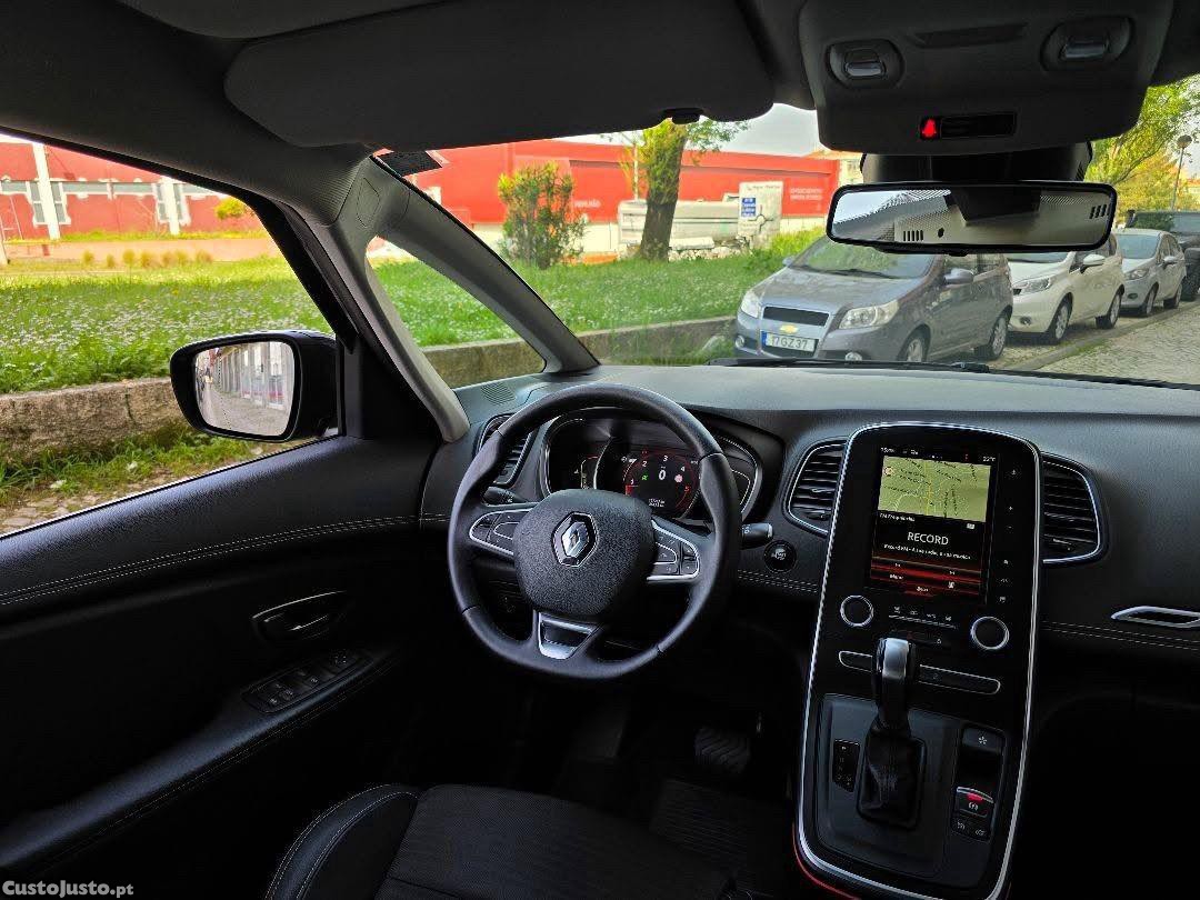 Renault Grand Scénic 1.5 dCi Intens EDC SS — fotografia 8
