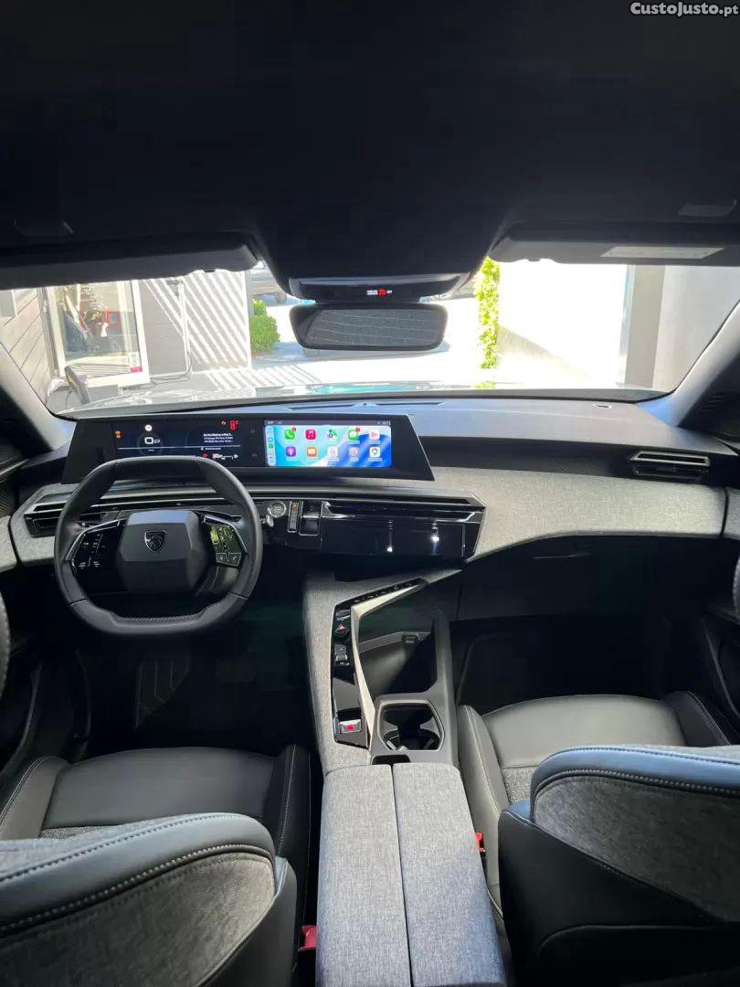 Peugeot 5008 1.2 hybrid allure e-dcs6 — fotografia 9