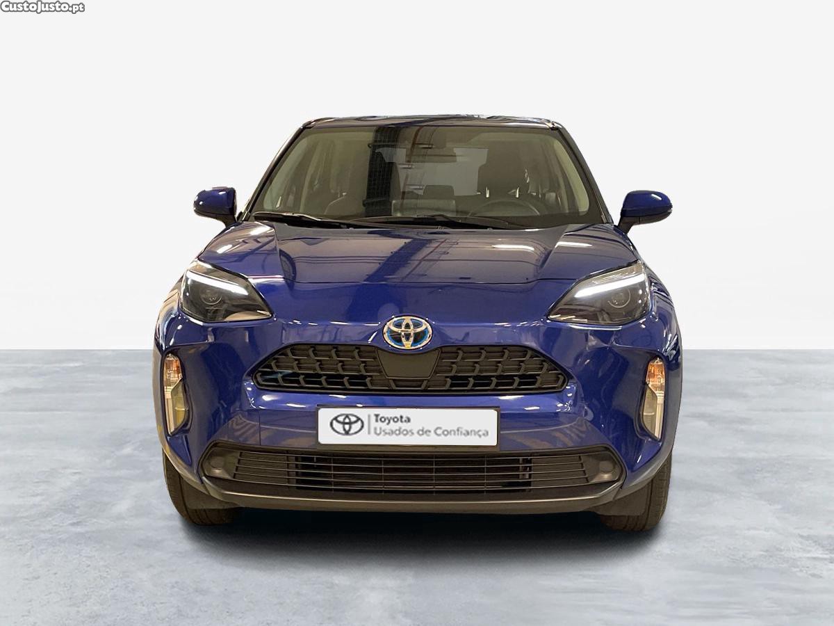 Toyota Yaris Cross 1.5 HDF Comfort Plus — fotografia 14