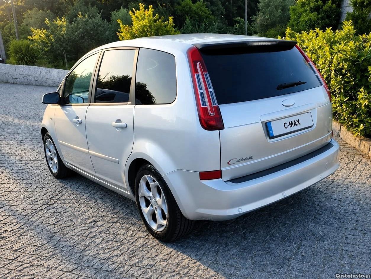 Ford C-Max 1.6 TDCi 110CV Titanium — fotografia 3