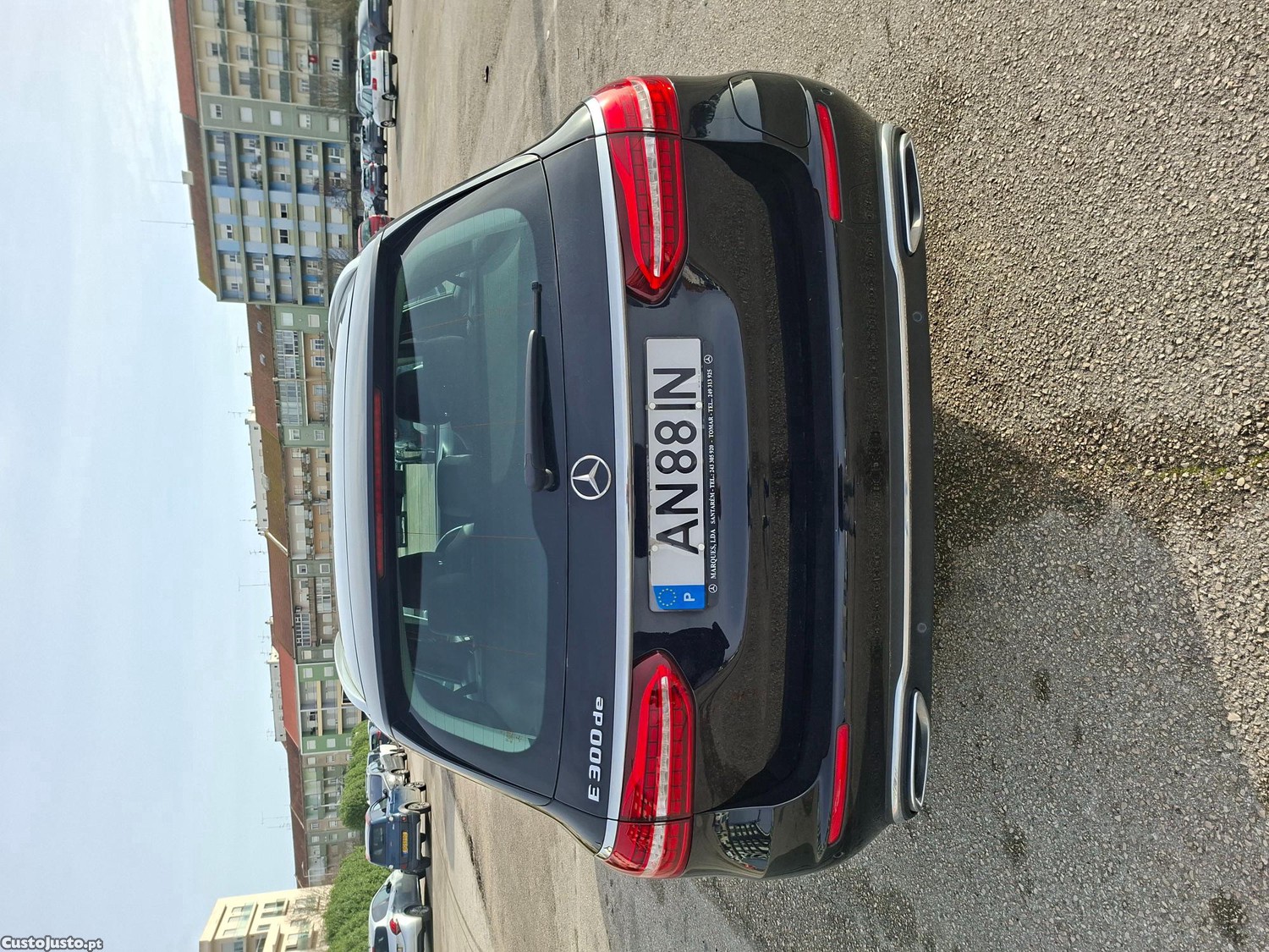 Mercedes-Benz E 300 Avantgarde — fotografia 6