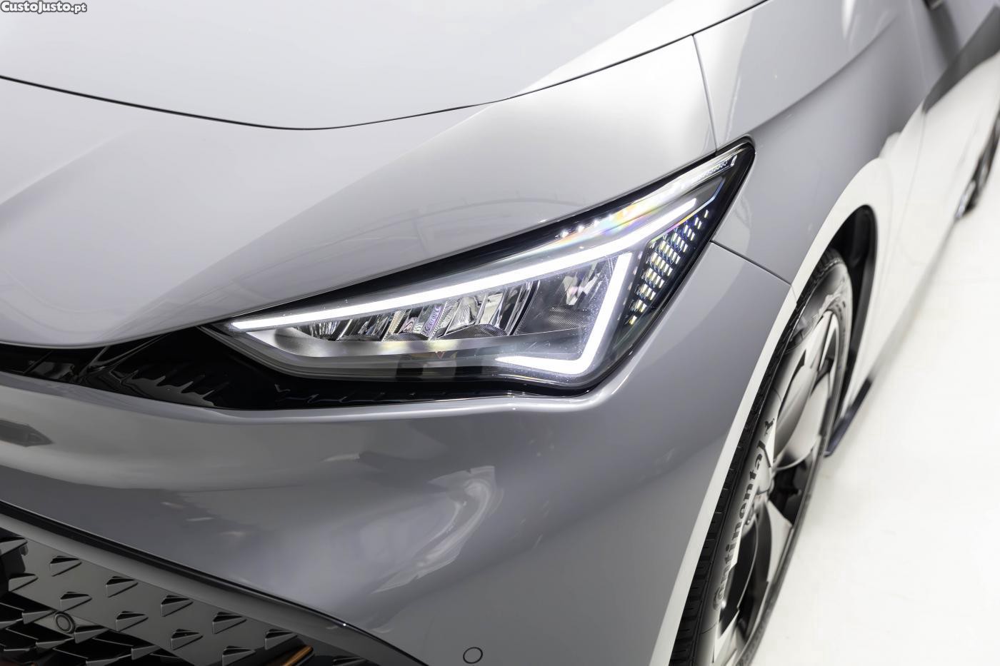 CUPRA Born 58 kWh Com certifica — fotografia 5