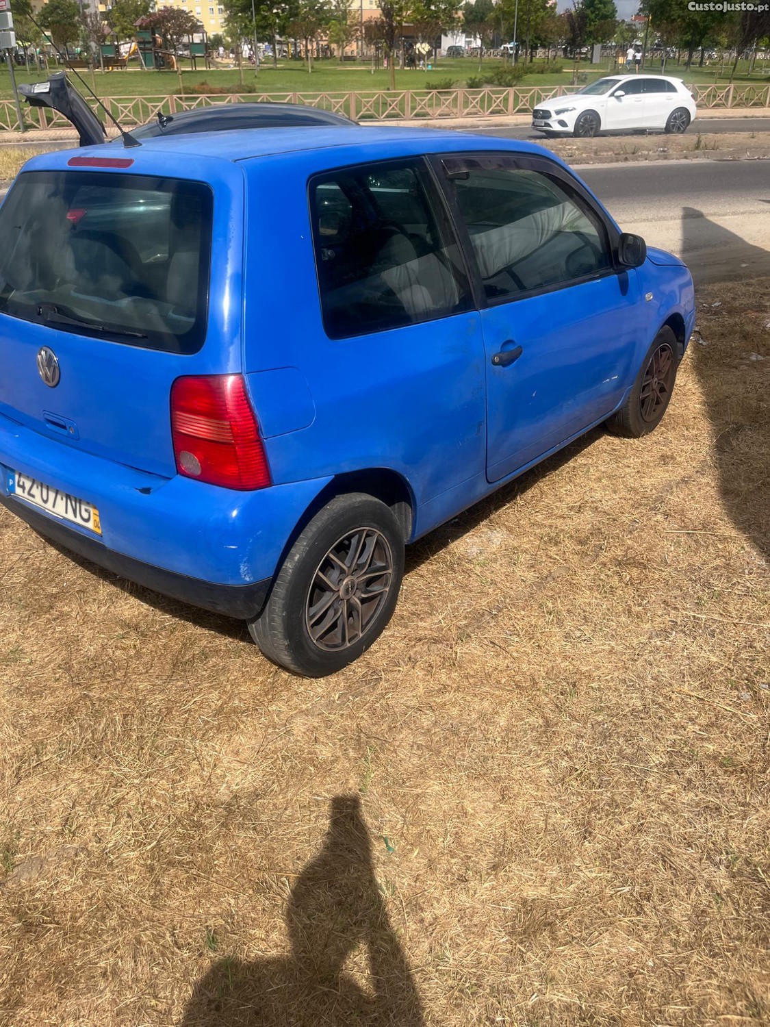 Volkswagen Lupo 1.0 económico tudo em dia andar bem — fotografia 3