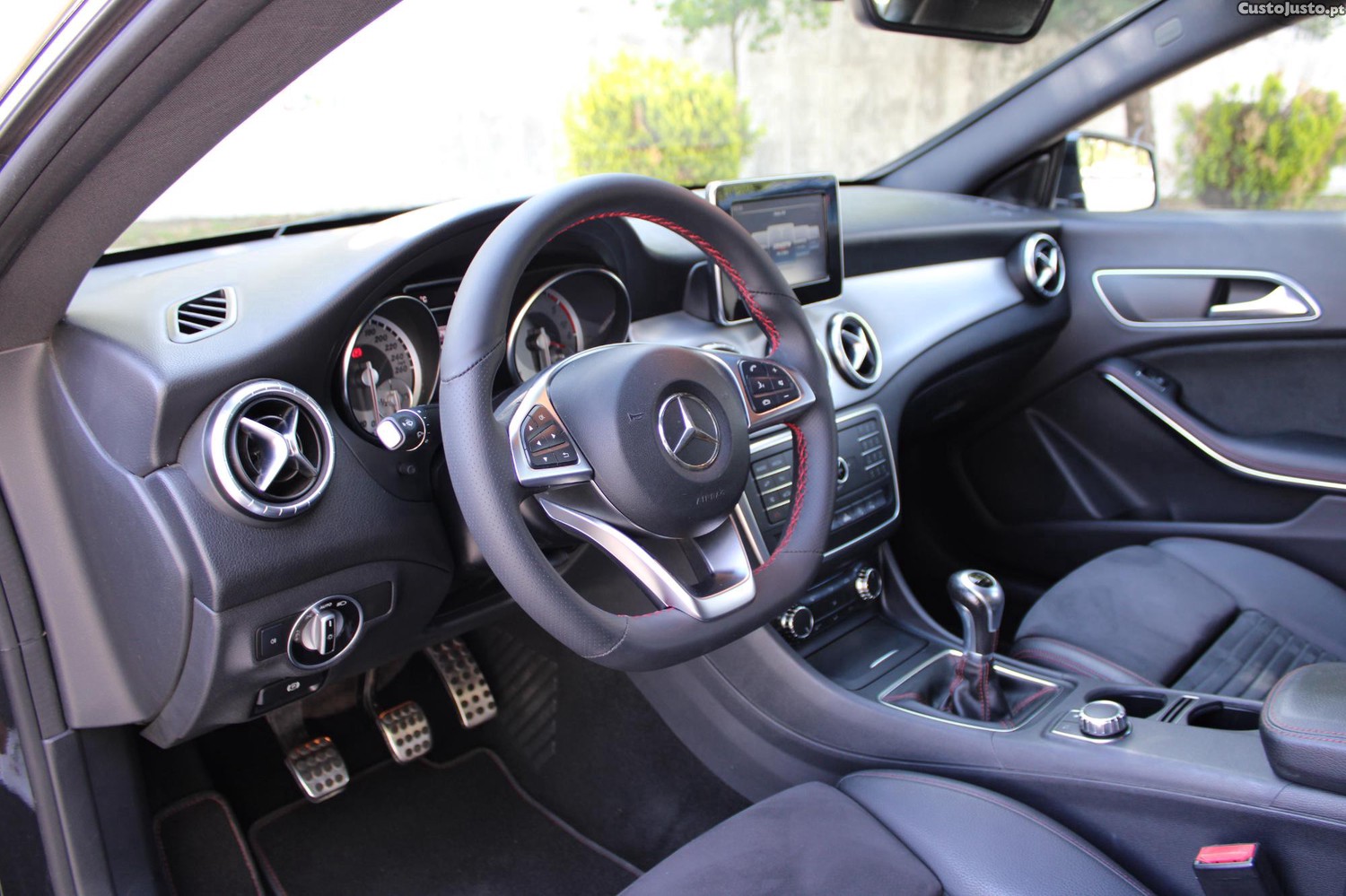 Mercedes-Benz CLA 180 AMG 94mil km — fotografia 5