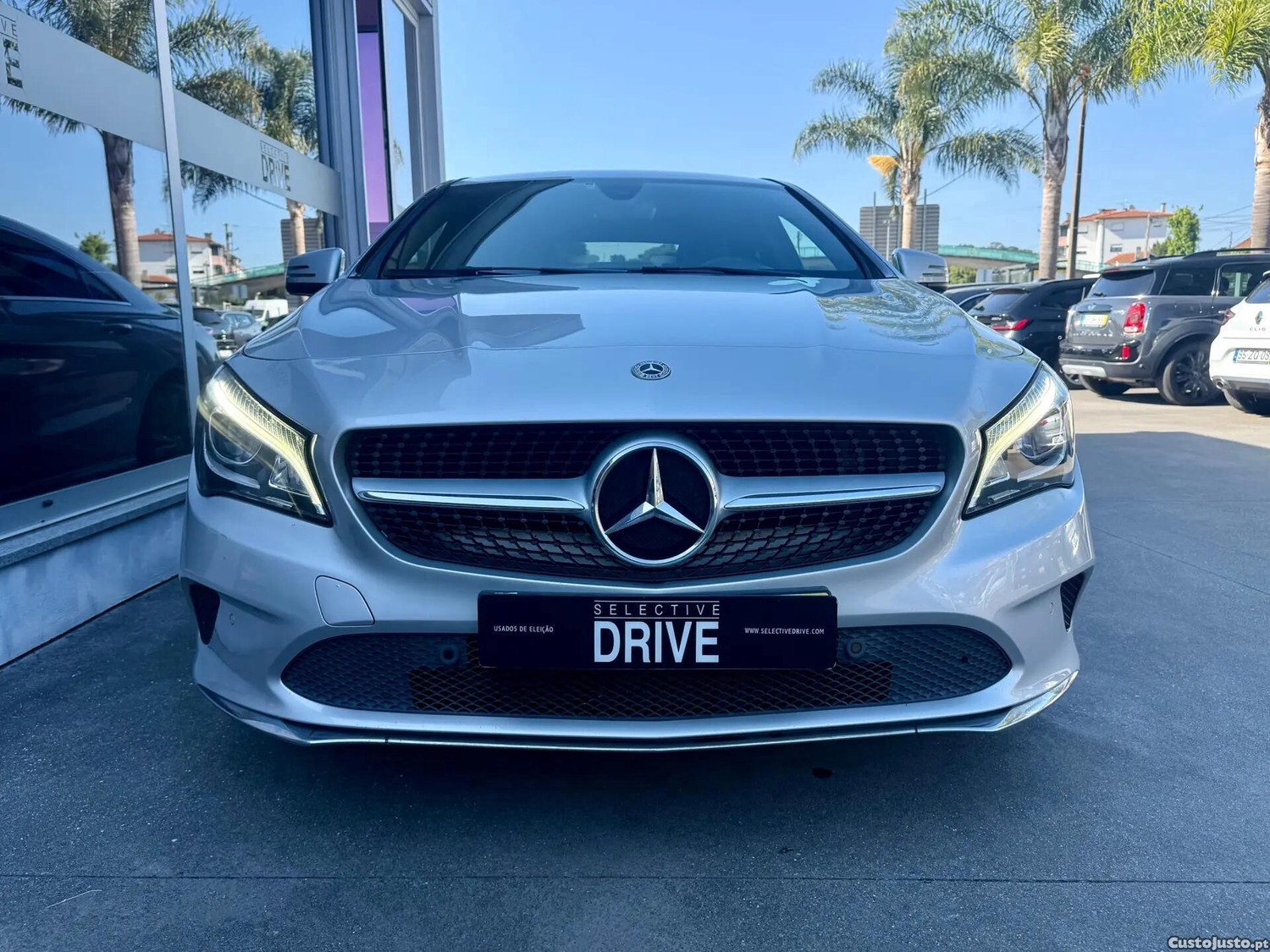 Mercedes-Benz CLA 180 d Urban — fotografia 13