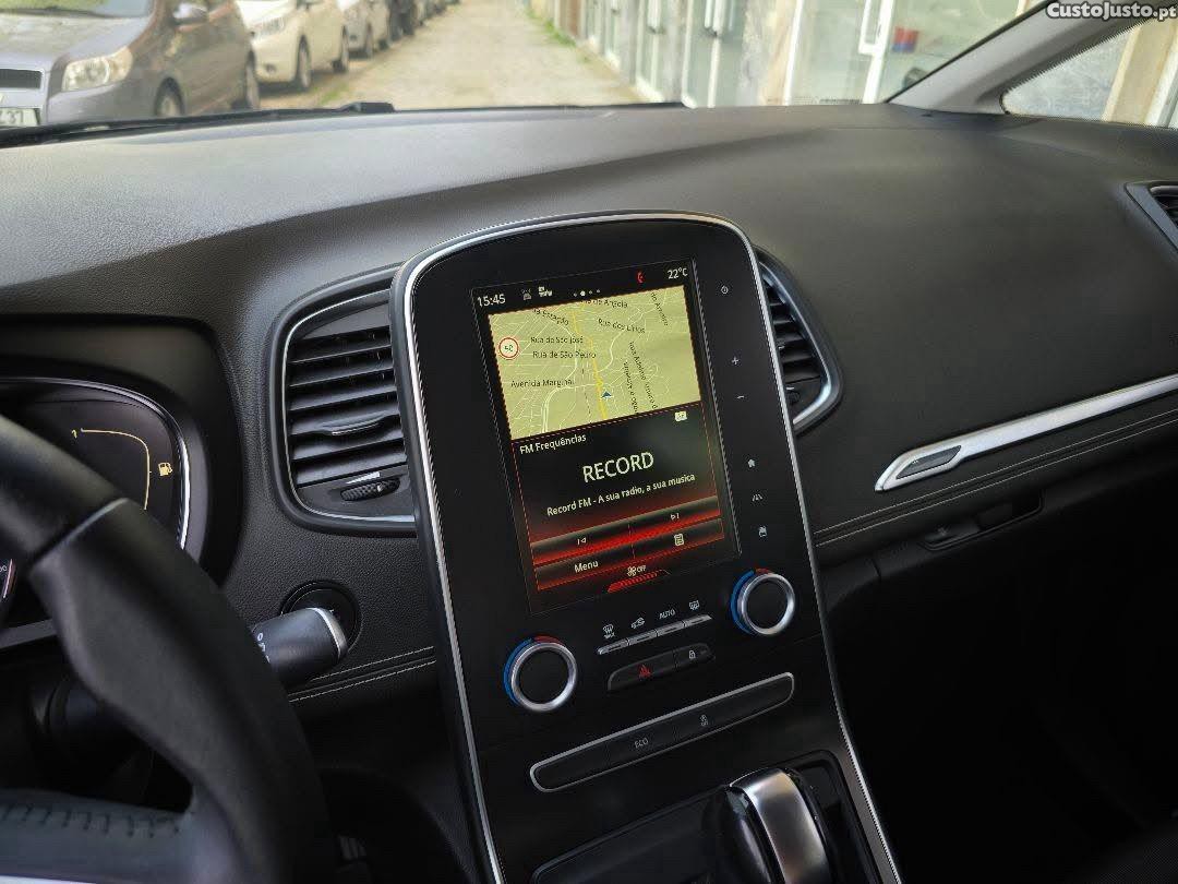 Renault Grand Scénic 1.5 dCi Intens EDC SS — fotografia 7