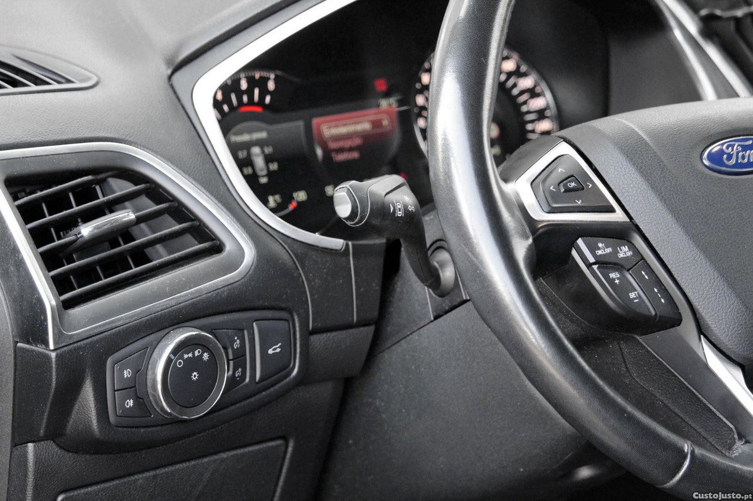 Ford Edge 2.0 TDCi Sport — fotografia 19