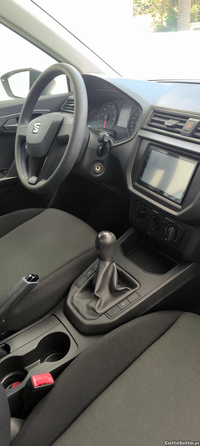 SEAT Arona TSI 1.0 — fotografia 2