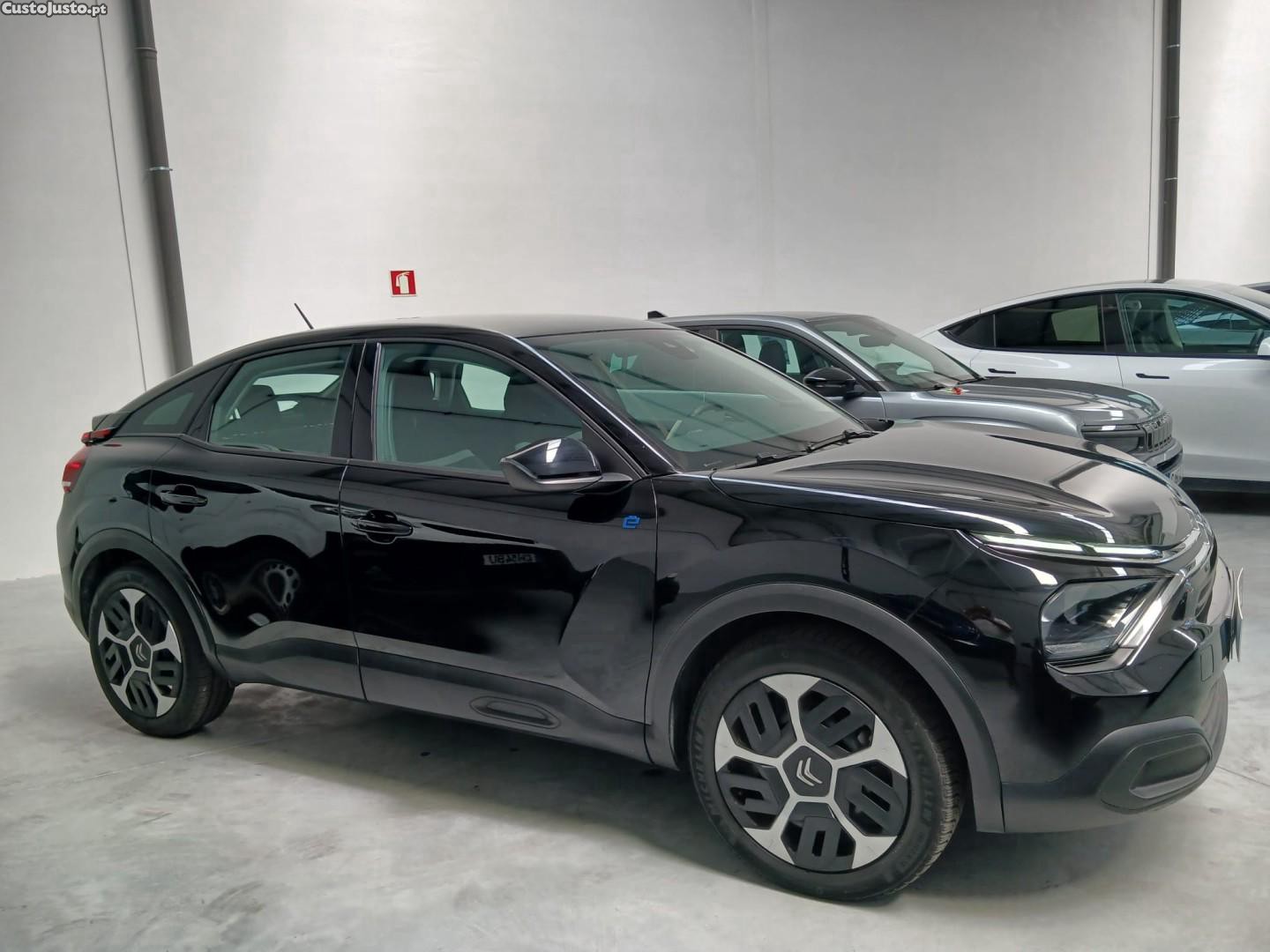 Citroën e-C4 136 YOU — fotografia 14