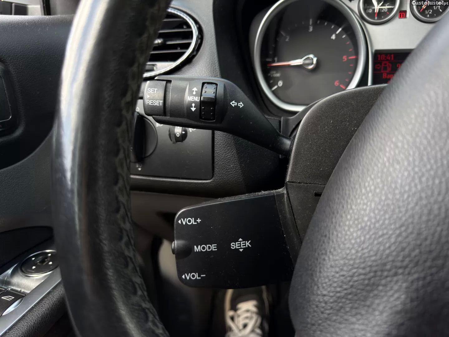 Ford Focus 1.6 tdci econetic — fotografia 3