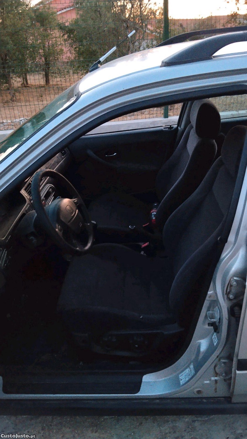Honda Civic 1.4 — fotografia 3