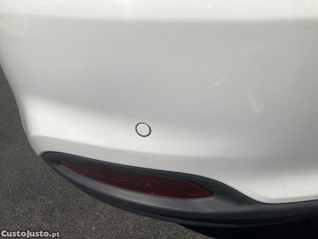 Fiat Tipo 1.3 MultiJet Life — fotografia 21