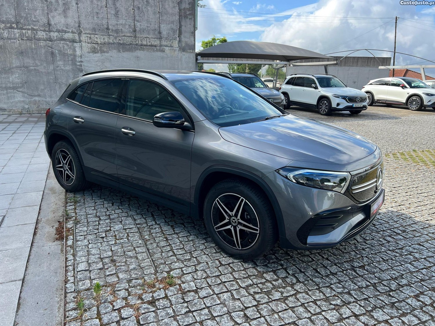 Mercedes-Benz EQA 4Matic AMG Line — fotografia 18