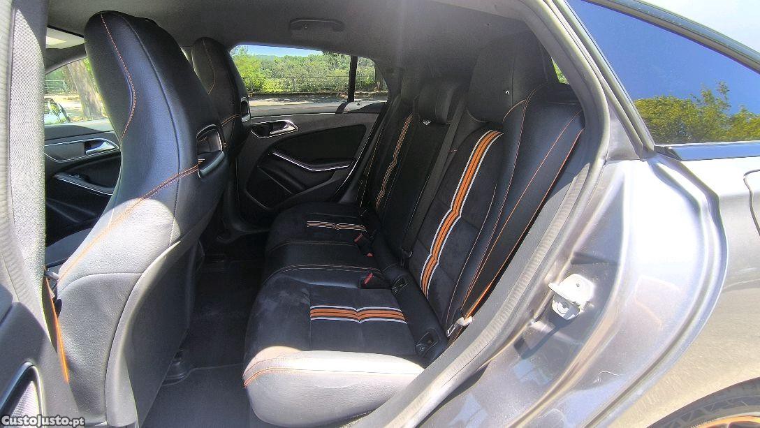 Mercedes-Benz CLA 220 AMG Shooting Brake Orange Art Edition — fotografia 7