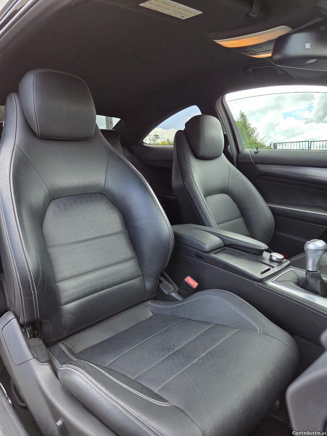 Mercedes-Benz C 220 Coupe — fotografia 4