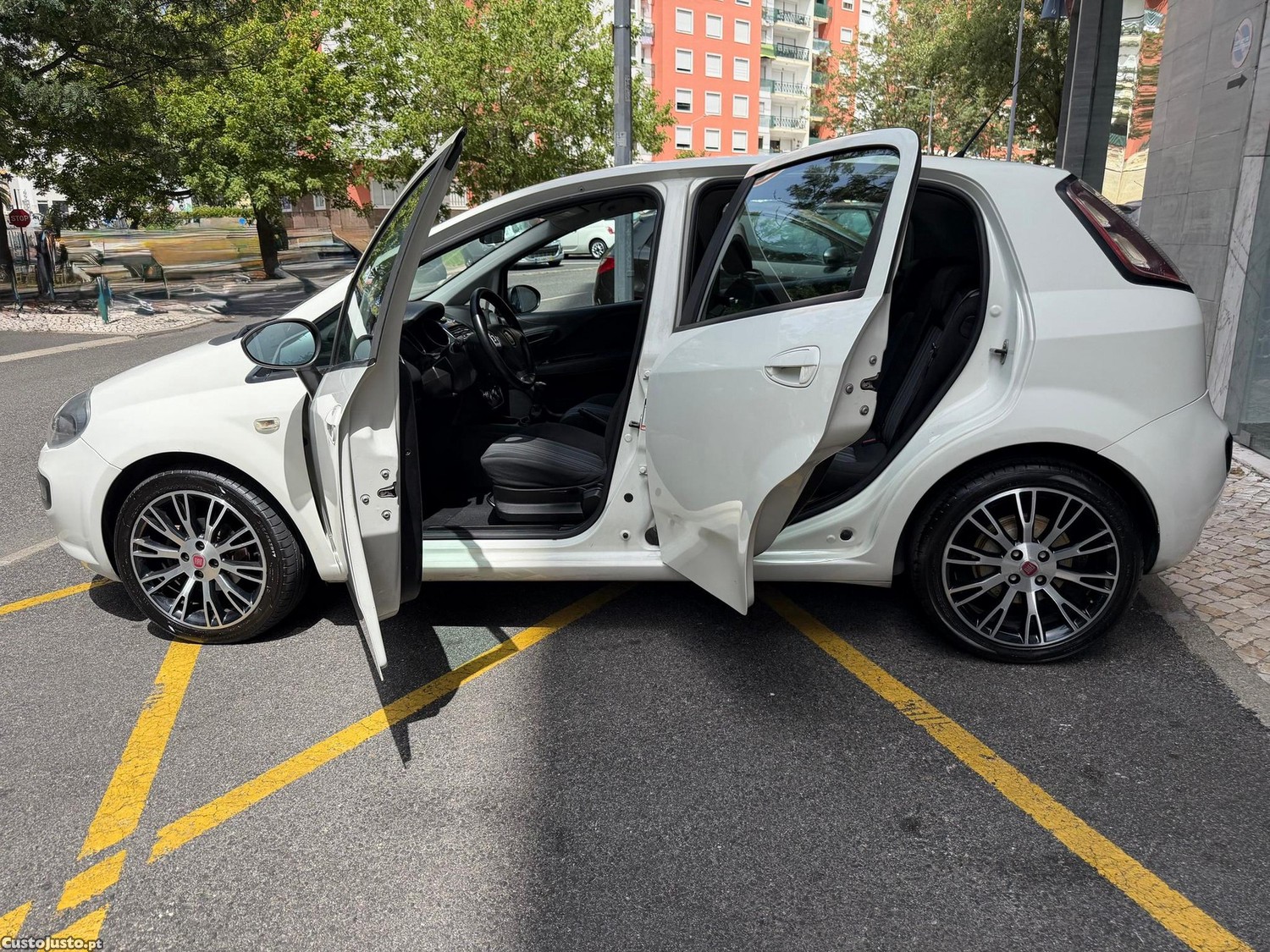 Fiat Punto Evo 1.3 M-Jet Dynamic — fotografia 10
