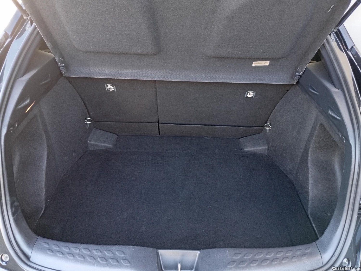 Toyota C-HR Exclusive+Pack Luxury — fotografia 2