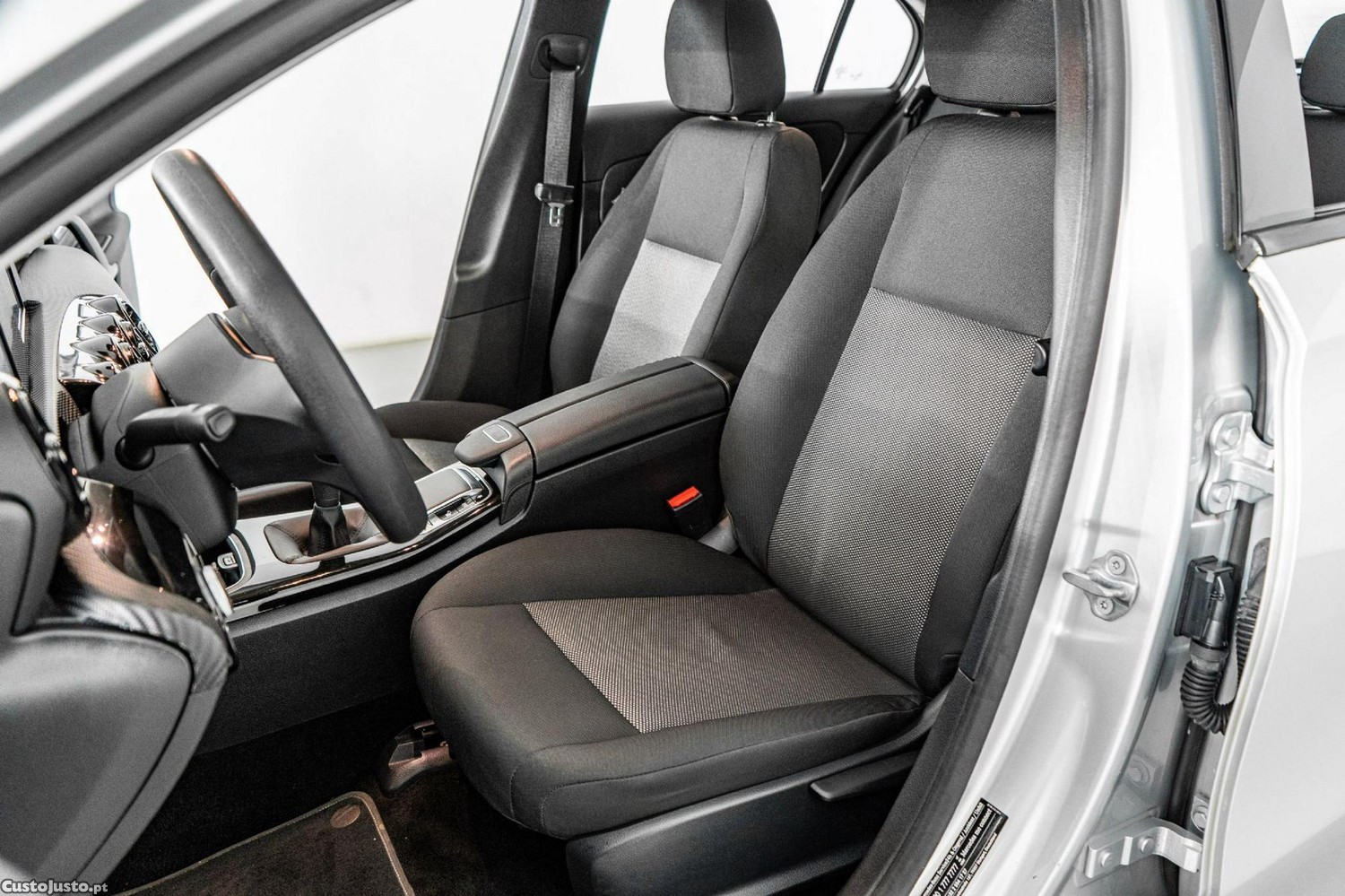 Mercedes-Benz A 180 d Style-Pack Navigator 116cv — fotografia 5
