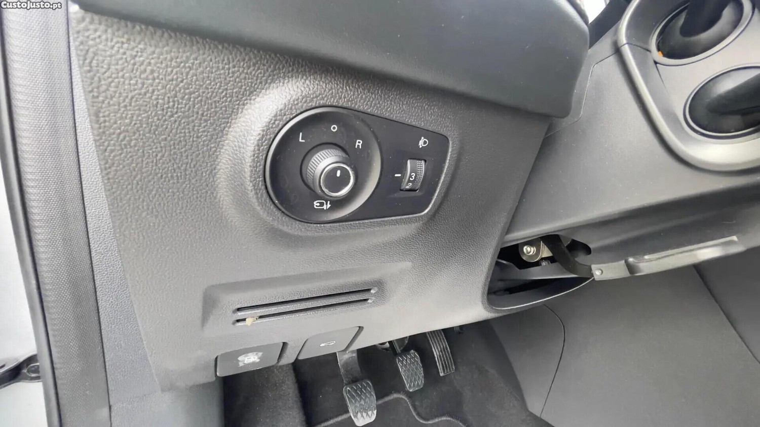 MG ZS 1.0 T-GDI Luxury — fotografia 3