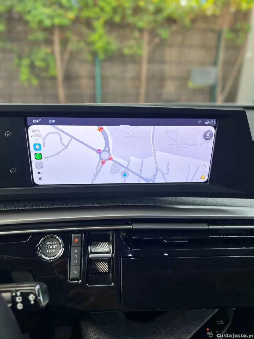 Peugeot 5008 1.2 hybrid allure e-dcs6 — fotografia 6