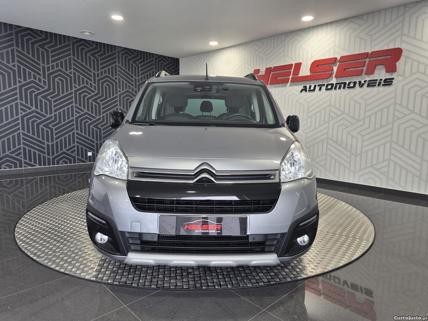 Citroën Berlingo 1.6 BlueHdi 5 Lug - 16 — photo 2
