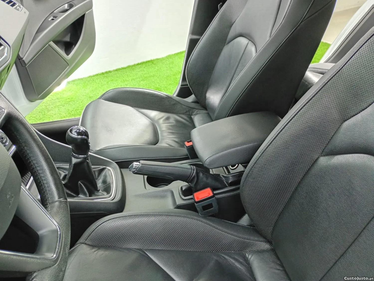 SEAT Leon Lindo impecável — fotografia 10
